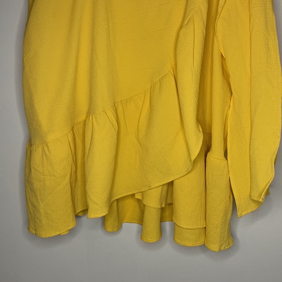 Yellow Wrap skirt - Picture 3 of 5